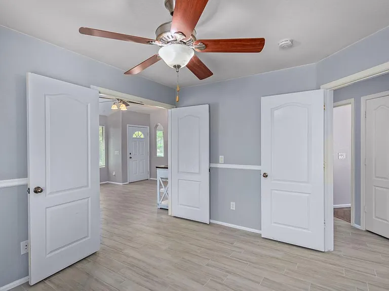 983 E Palomino Way — Photo 18