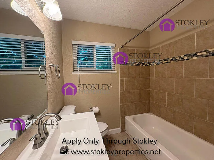 166 Lois Ct — Photo 16