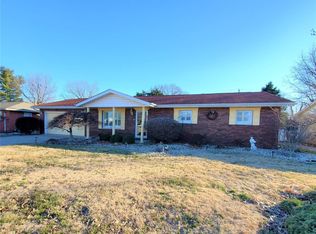 2124 Hamilton Dr, Granite City, IL 62040