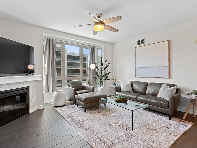 1480 Broadway #2524 — Photo 8