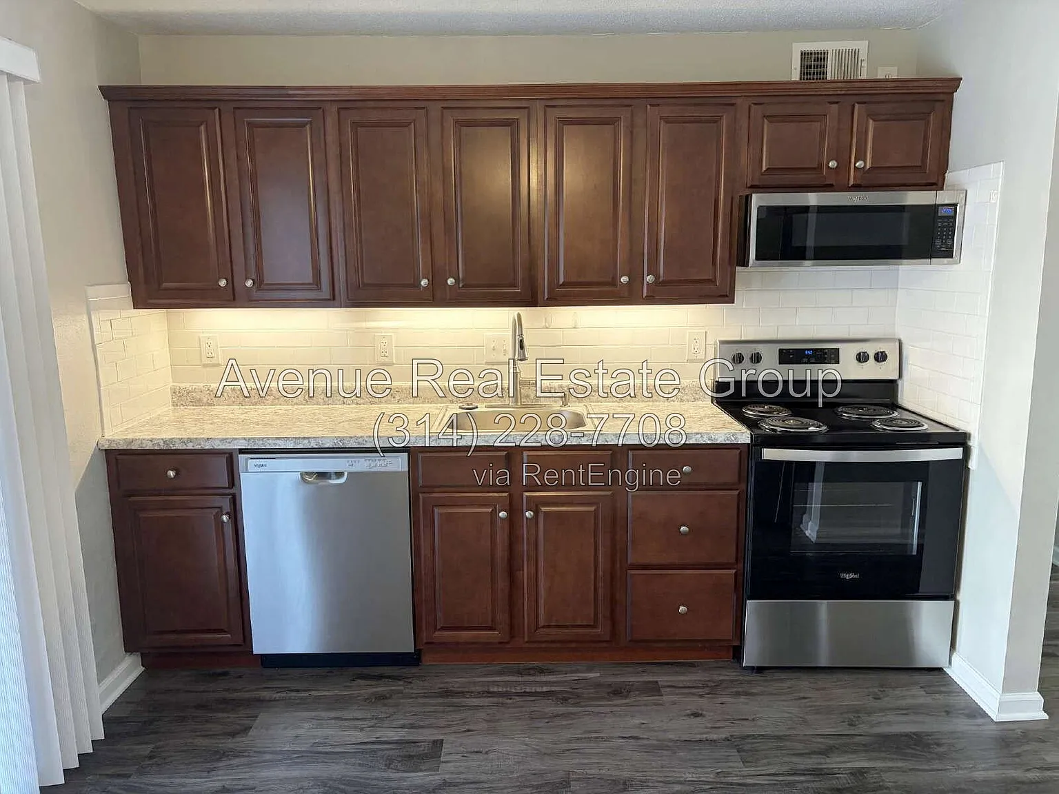 2 bed, 1.0 bath, 950 sqft, $1,195 — Photo 3