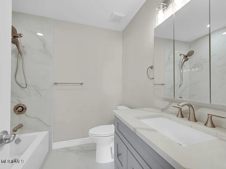2 San Carlos Ct — Photo 15