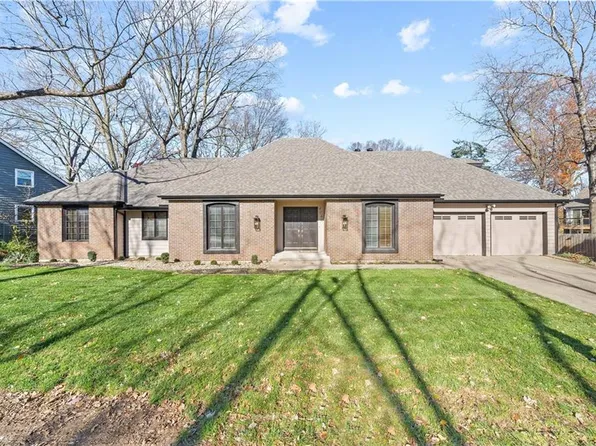 4040 N Briarcliff Rd, Hamilton, MO 64116