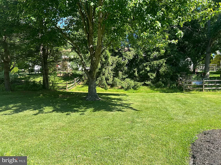 3576 Windridge Dr — Photo 36