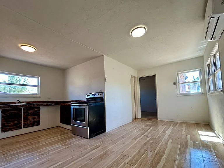518 W Aspinwall St #2 — Photo 10