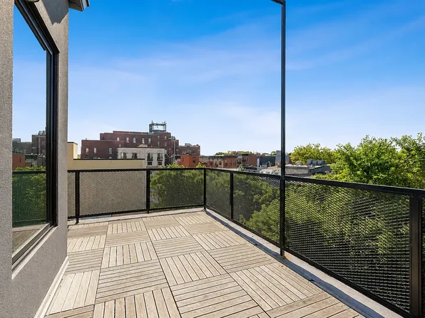 568 Lafayette Ave #4B, Brooklyn, NY 11205