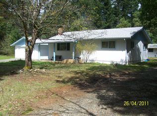 240 E River St, Cave Junction, OR