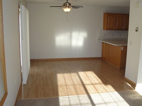 4th image of 10959 Crane St NW