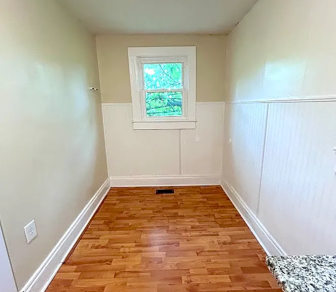 1233 E Center St — Photo 12