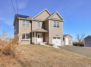 140 Battle St, Bristol, CT 06010