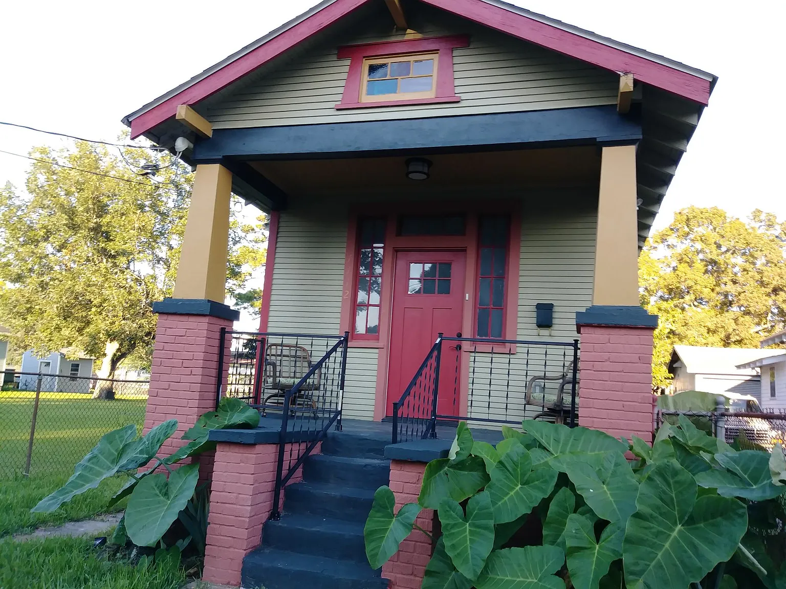 2 bed, 940 sqft, $1,200 — Photo 1