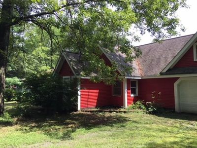 385 Wilson Trl, Pascoag, RI, 02859