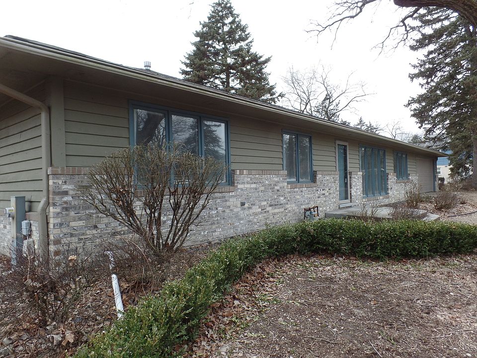 1st image of 10275 W 143rd St