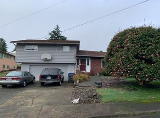 230 Holly Ln, Cosmopolis, WA 98537