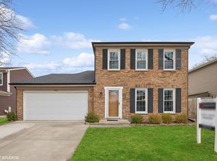 1460 Cameron Ct, Barrington, IL 60010