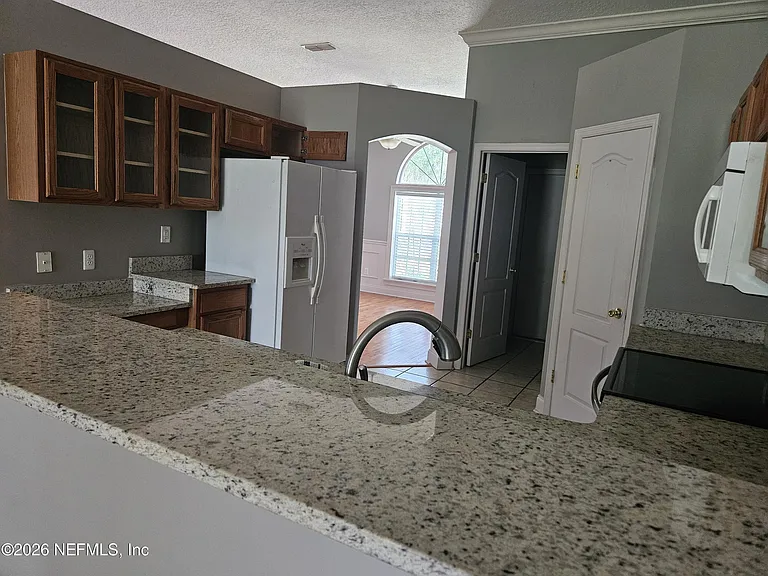 2338 Cool Springs Dr N — Photo 14