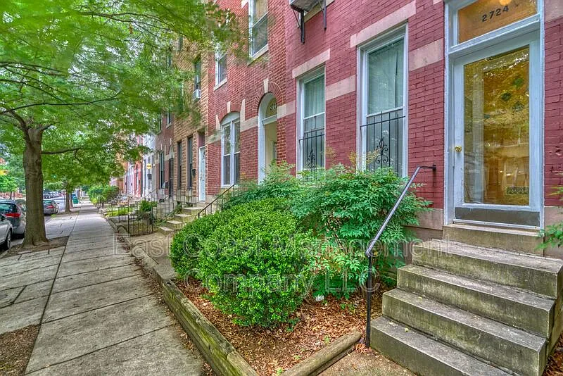 1 bed, 1.0 bath, $1,095 — Photo 4