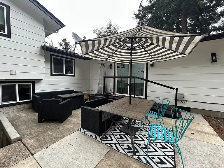 15136 SE Gladstone St #B — Photo 8