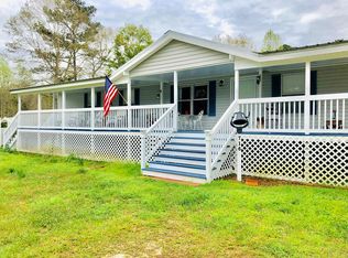 716 Liberty Rd, Picayune, MS 39466