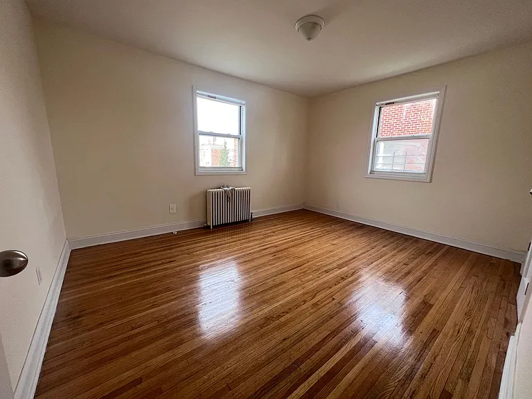 64-11 231st St #2B — Photo 4