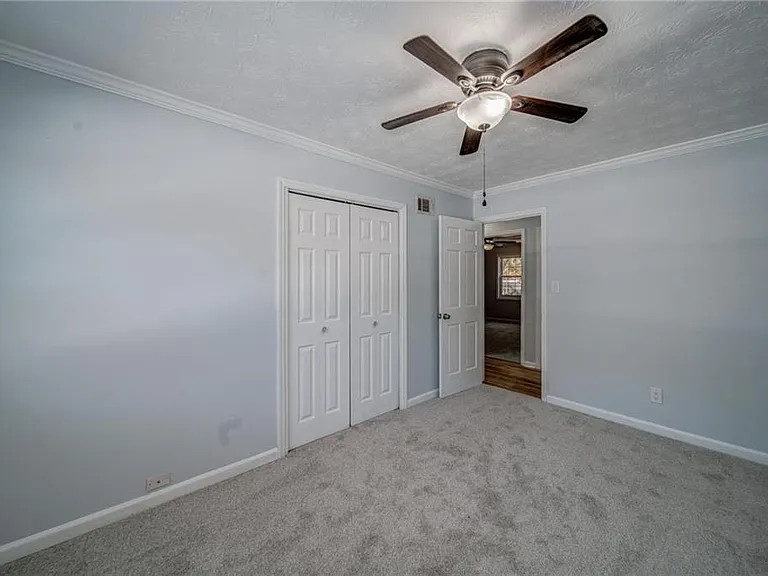 280 Winding River Dr #B — Photo 26