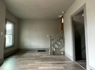 3359 N 8th St, Milwaukee, WI 53206