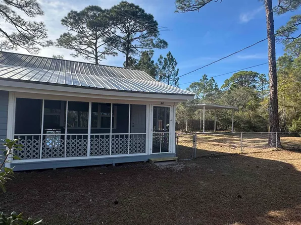 68 Suwannee Ave, Panacea, FL 32346