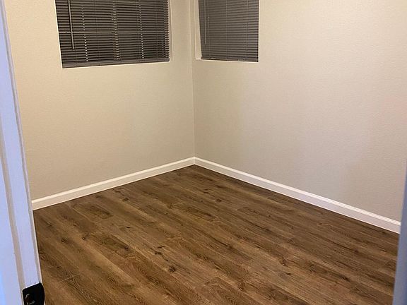 2nd image of 17516 Grayland Ave