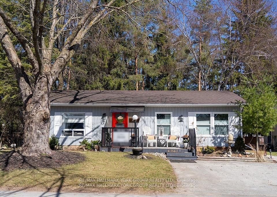 1st image of 18 Cherrywood Ln