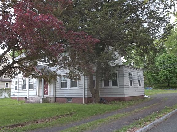 3rd image of 119 Woodland Ave