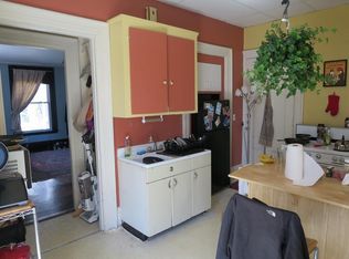 25 Laurel St #111, Somerville, MA 02143
