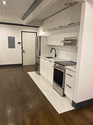 1st image of 1077 Bergen St #1B