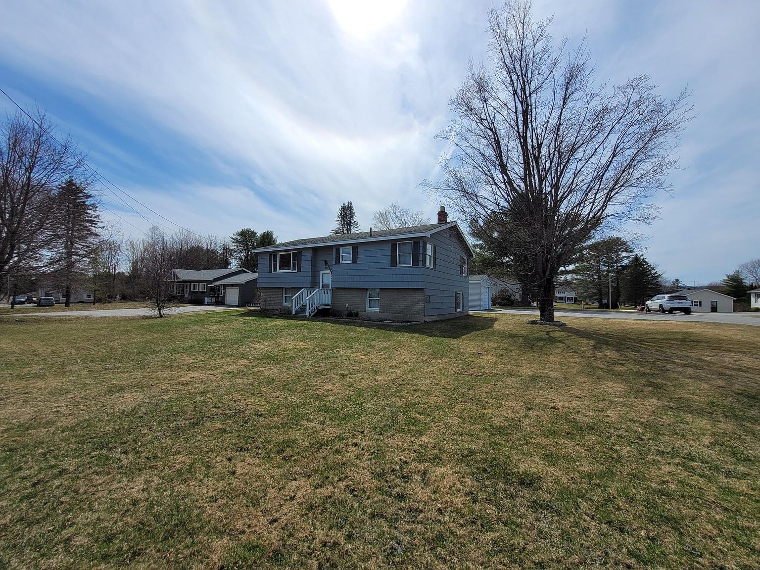 498 Main Street, Jay, ME 04239 Zillow