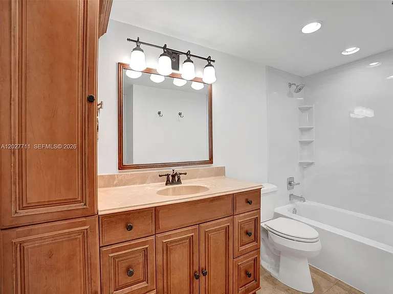 4600 SW 67th Ave #255 — Photo 35