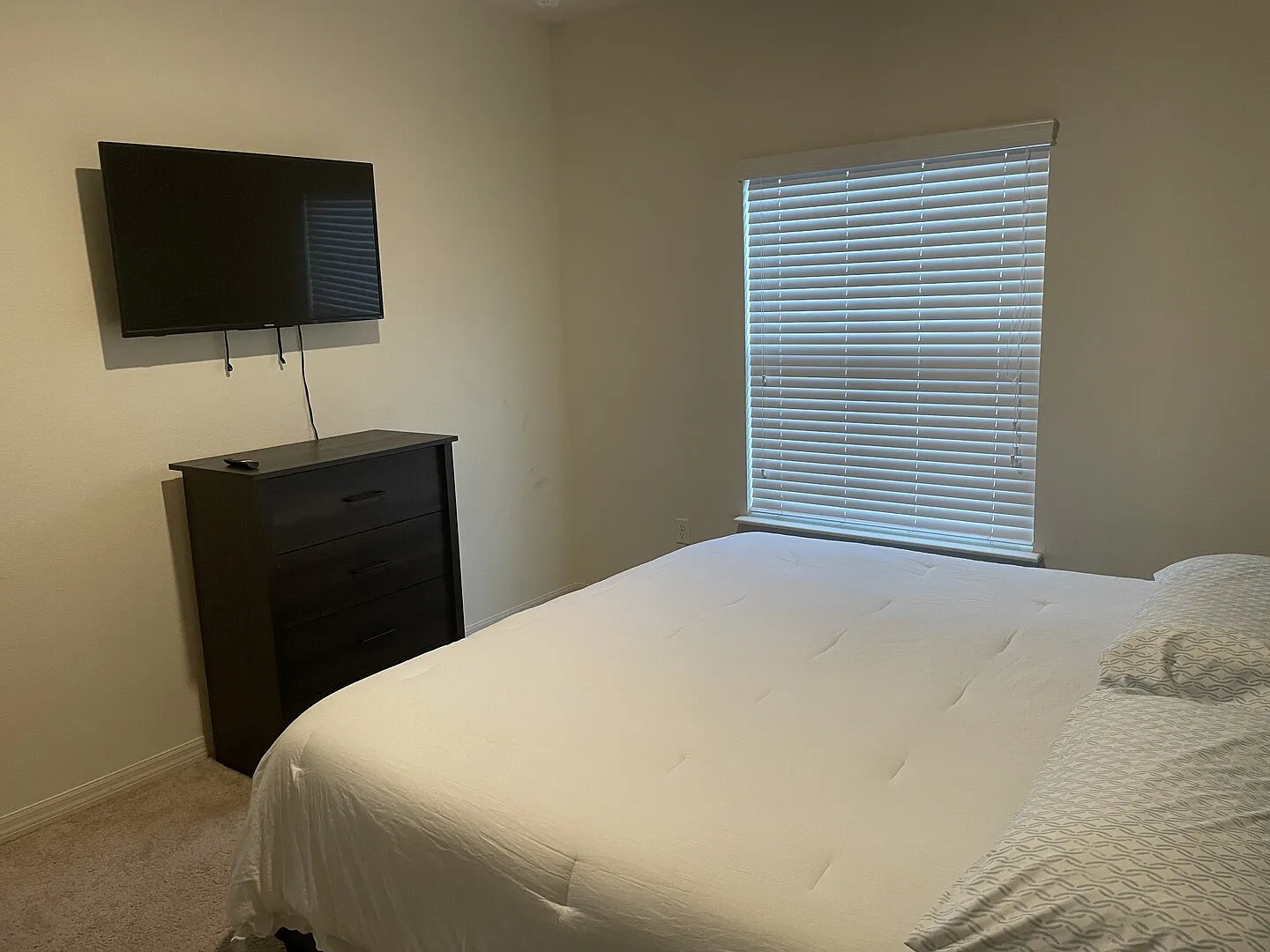 4-Bedroom Resort-Style Townhouse Near Disney Perfect for Families! — Photo 4