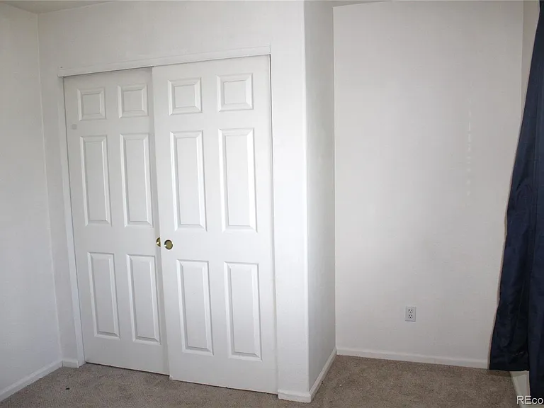 4915 Waldenwood Dr — Photo 22