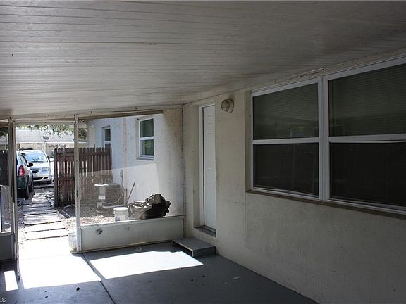 5th image of 10881 Goodwin St