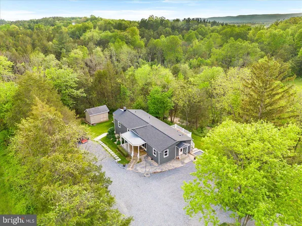 10521 Daysville Rd, Walkersville, MD 21793