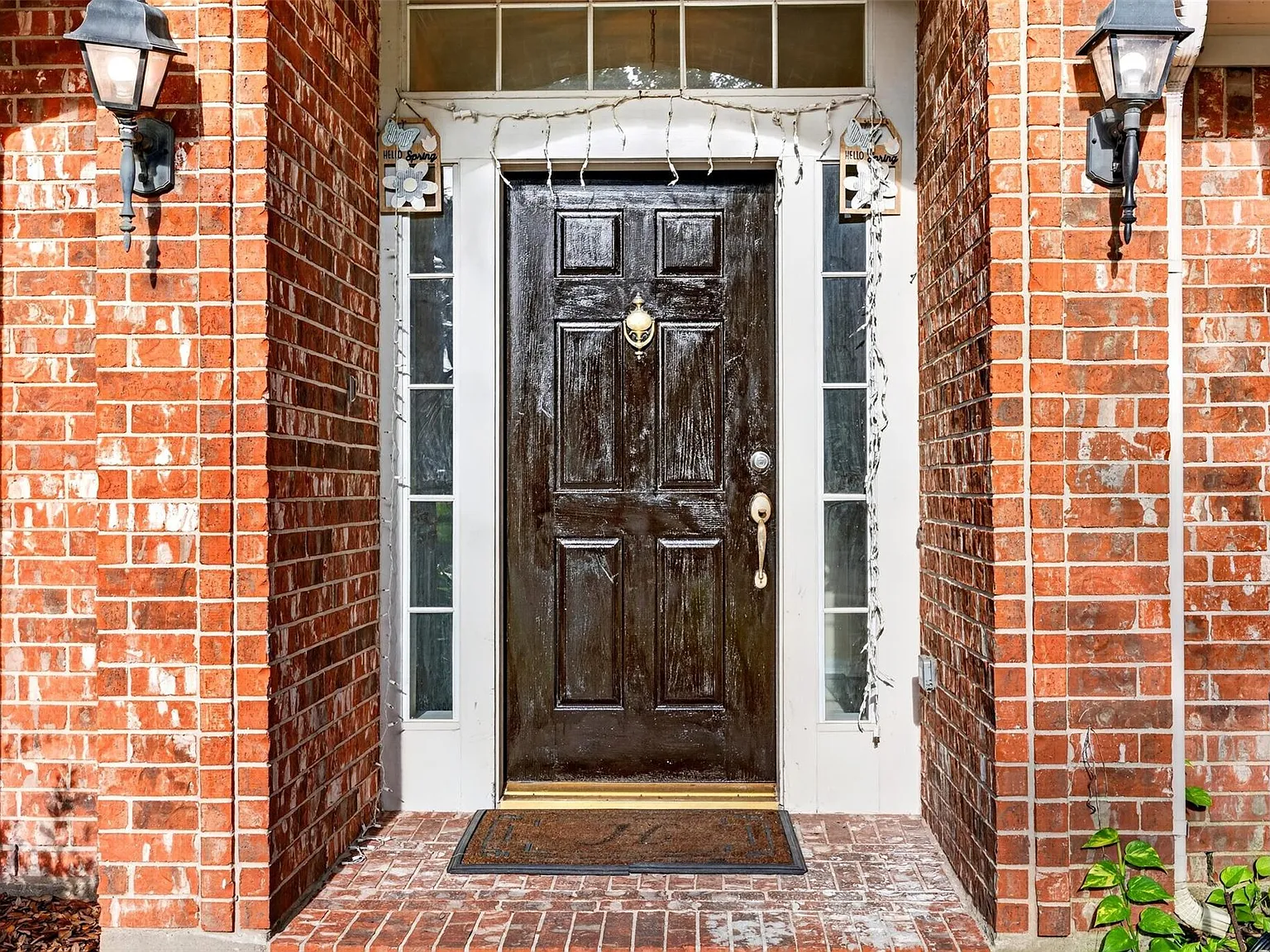 4 bed, 2.0 bath, 2217 sqft, $2,200 — Photo 4