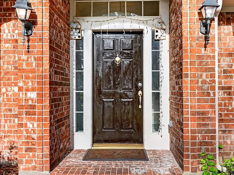 5814 Eldridge Glen Dr — Photo 4