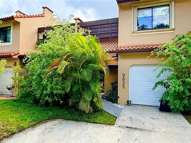 9825 Costa Del Sol Blvd — Photo 2