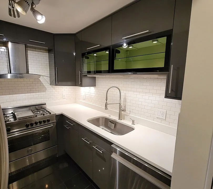 33 Pond Ave #926