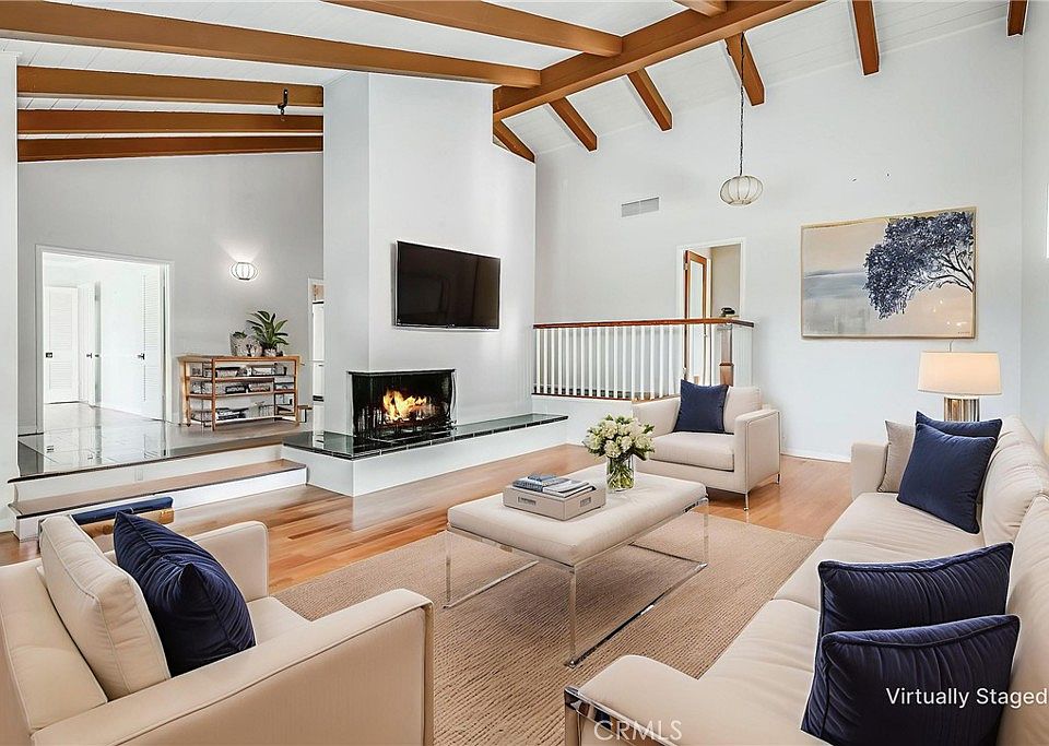 1st image of 1732 Palos Verdes Dr W