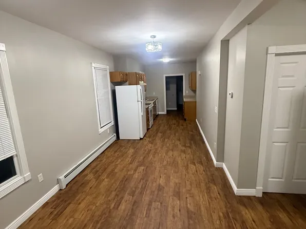 59 Gaffney Pl #1, Waterbury, CT 06702