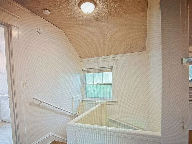 1414 Gordon Ave — Photo 19