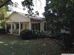 2055 Niles Rd, Boaz, AL 35957