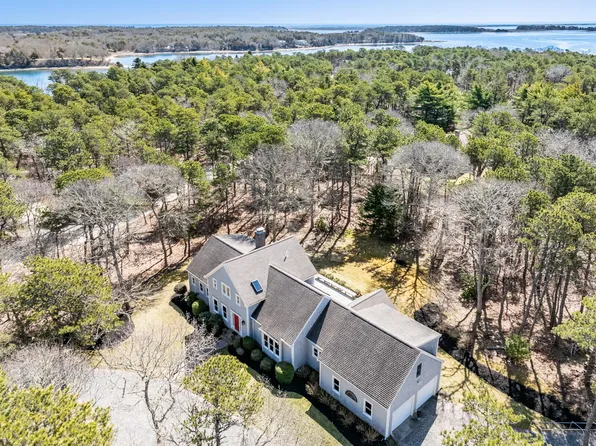 35 Pershing Lane, Orleans, MA 02653