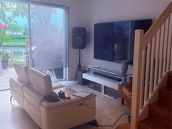 4th image of 7950 NW 108th Pl