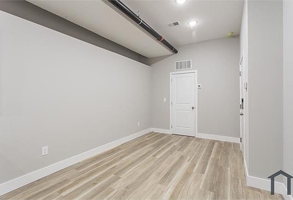4th image of 2207 N Broad St #Bf