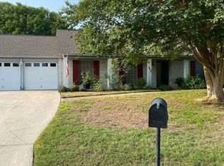 6422 Port Royal St, San Antonio, TX 78244